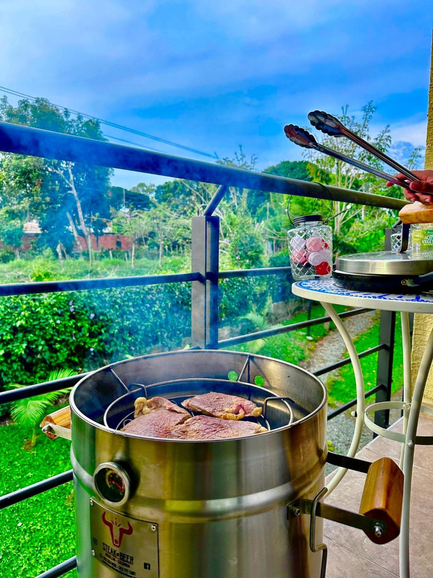 Apartamento Privado Vacacional A 5M Del Aeropuerto, 20 Minutos Del Parque Del Cafe Y Centro De Armenia Con 4 Piscinas, 3 Jacuzzi, Sauna By Molca Xperiences 3H 外观 照片
